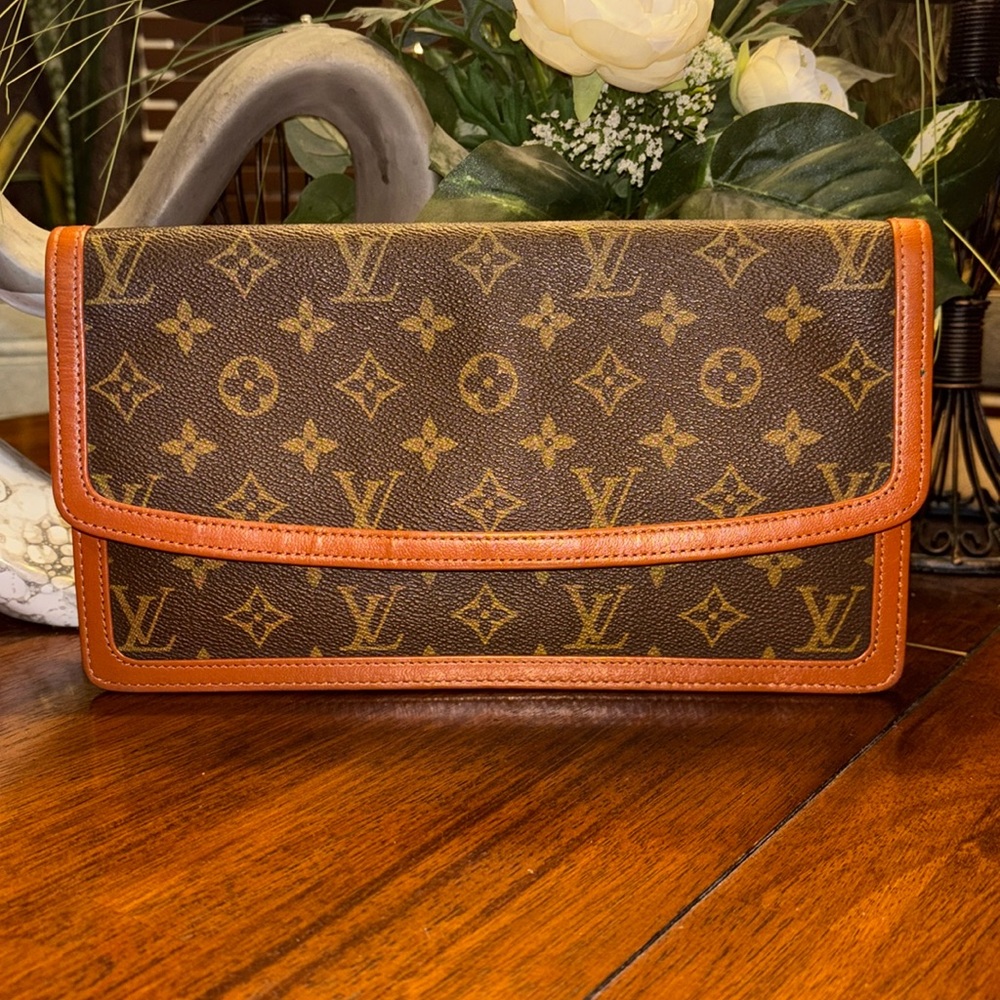 Louis Vuitton Brown and Tan Clutch